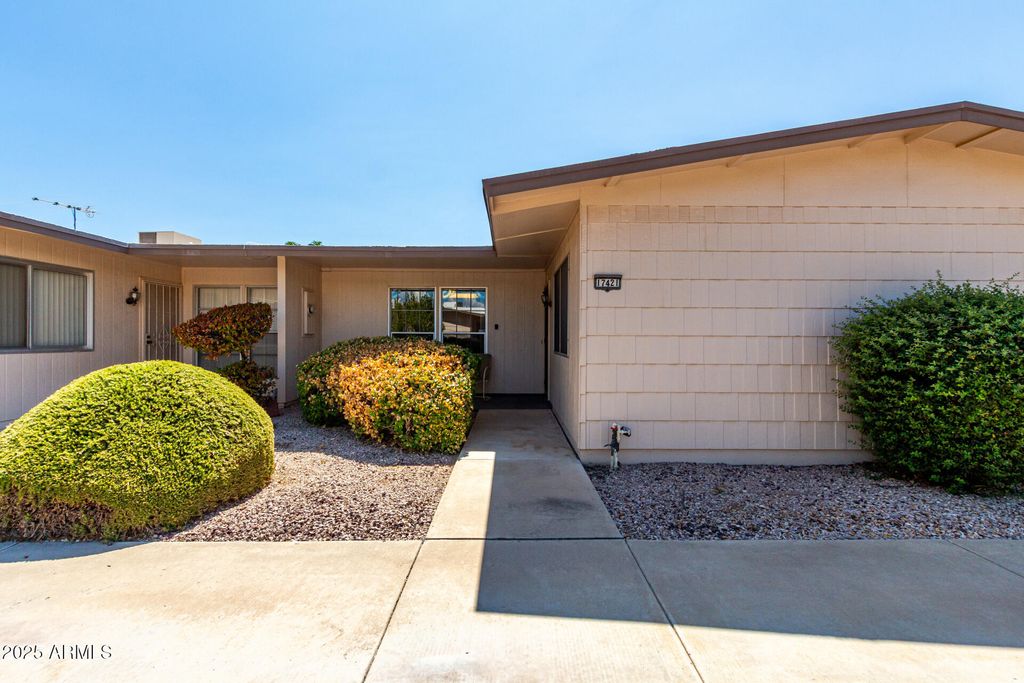Photo of 17421 N Boswell Boulevard, Sun City, AZ 85373 (MLS # 6917615)