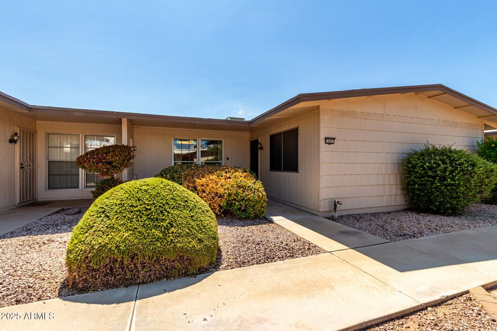 Photo of 17421 N Boswell Boulevard, Sun City, AZ 85373 (MLS # 6917615)