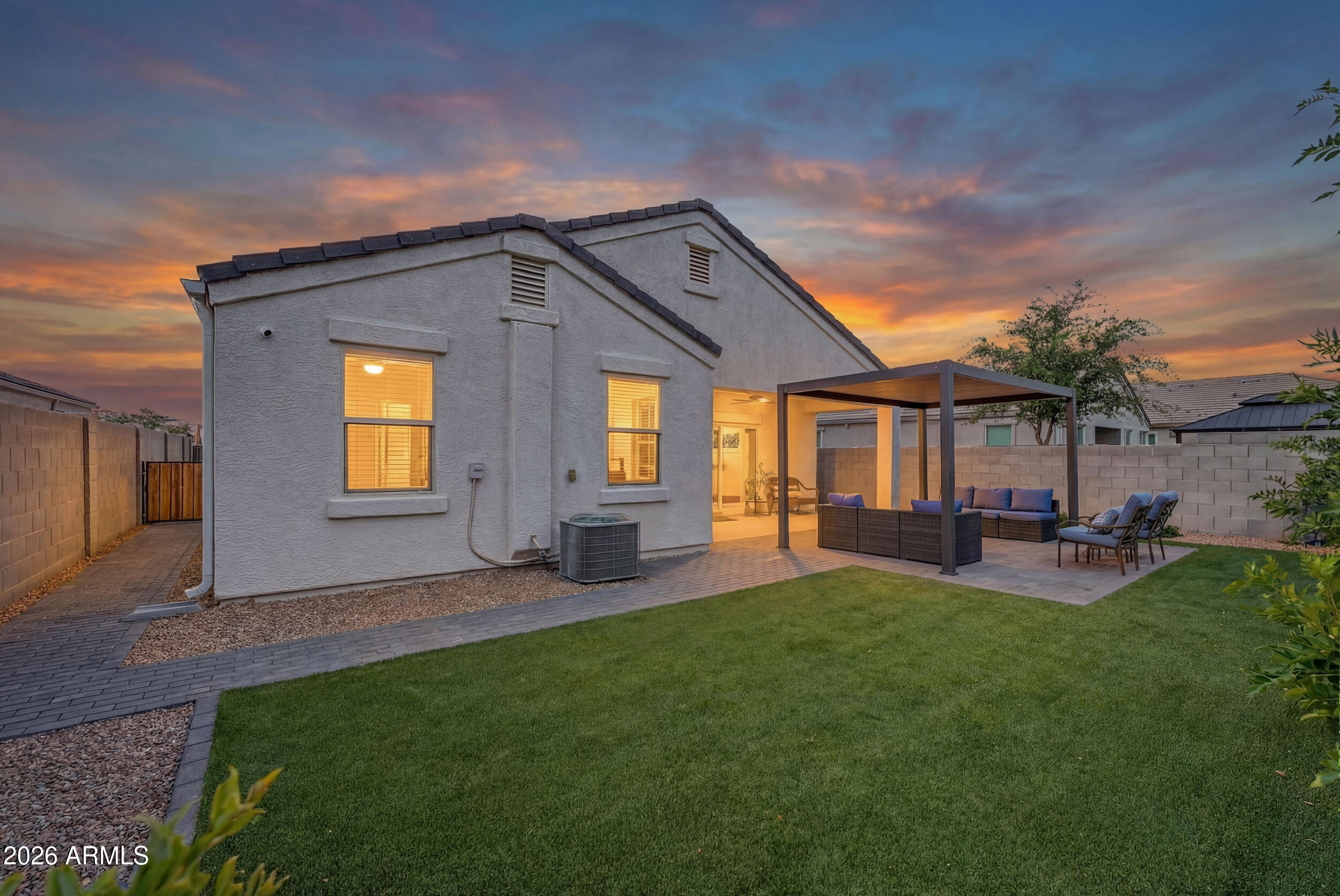 5237 W ALTA MESA Avenue