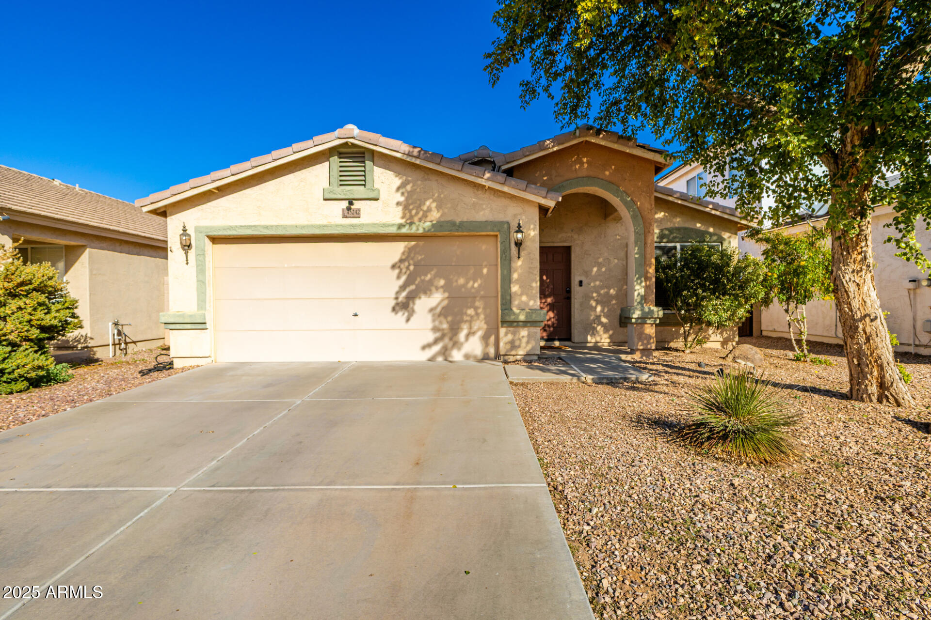 45242 W SAGE BRUSH Drive