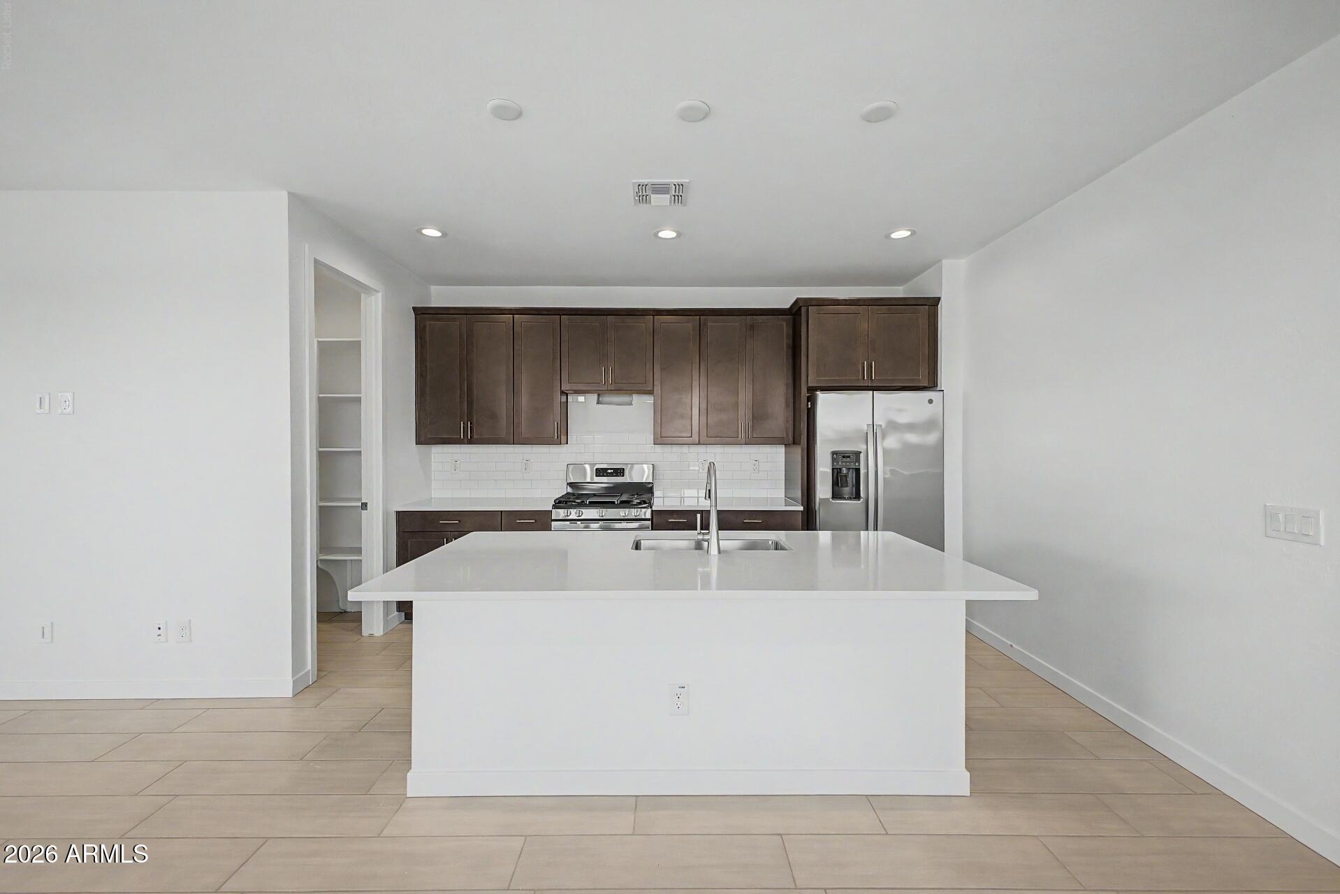 8050 W GRANADA Road