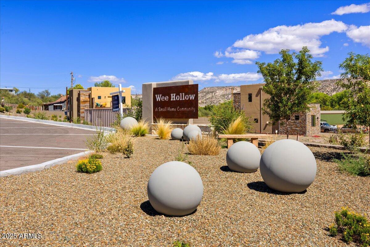 Homes for Sale in Queen Creek Arizona 2 126 E Wee Hollow Drive