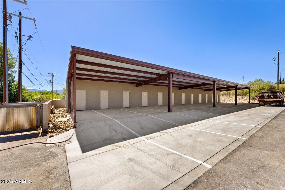 Wee Hollow - Residential