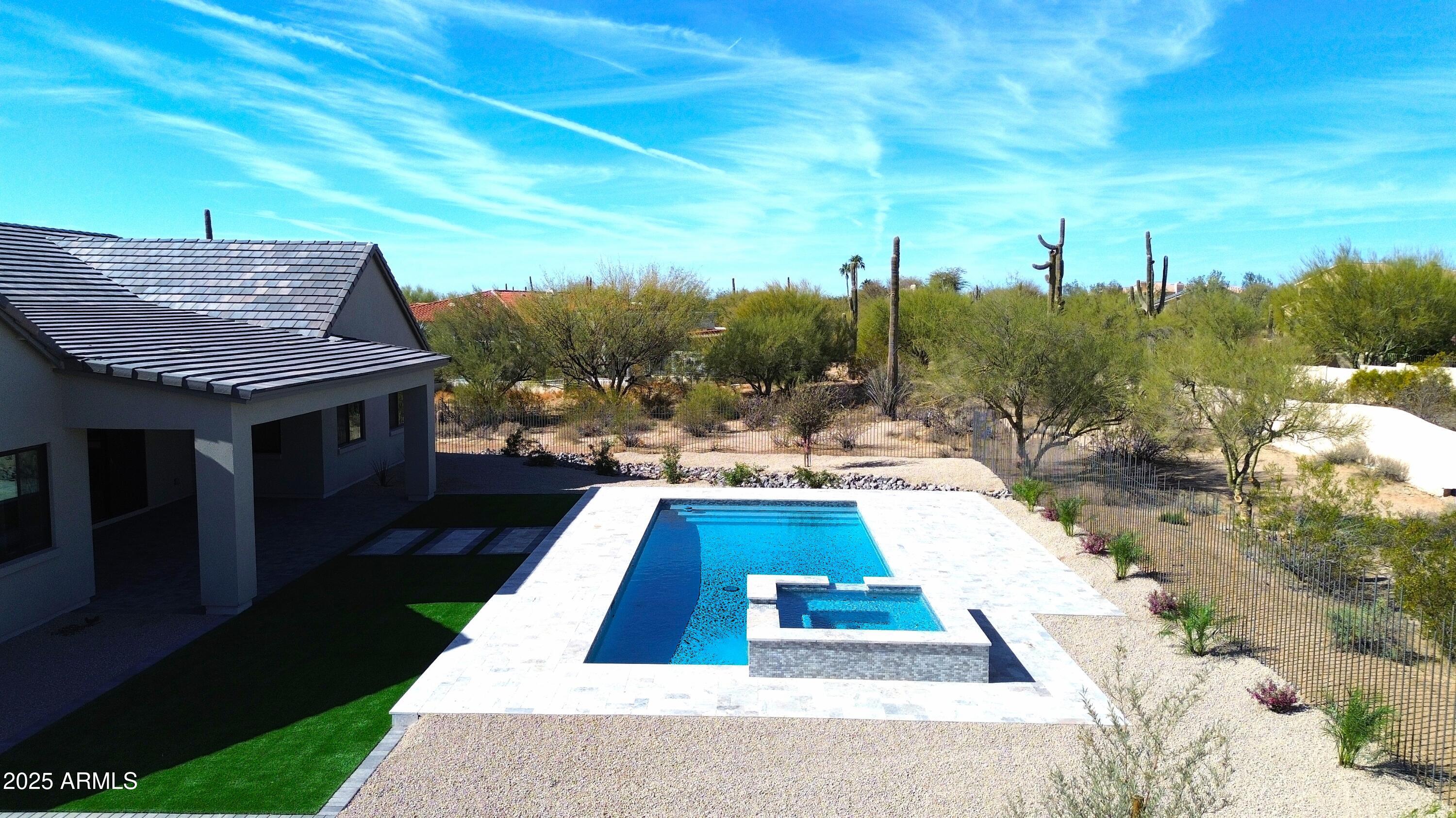 6317 E SKINNER Drive