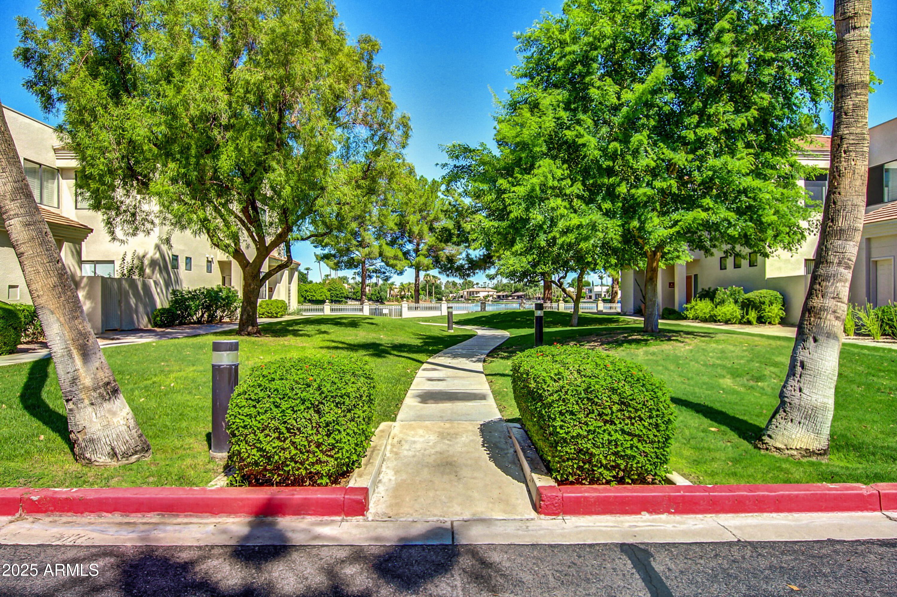 8270 N HAYDEN Road 1030