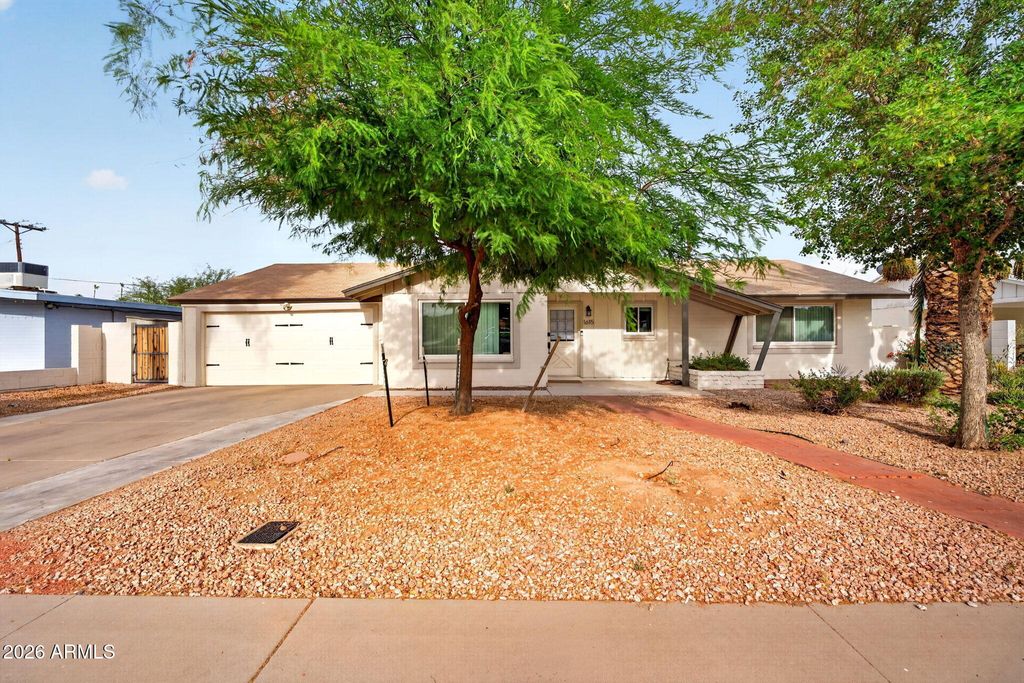 Photo of 1615 N Sunset Drive, Tempe, AZ 85288 (MLS # 7031282)