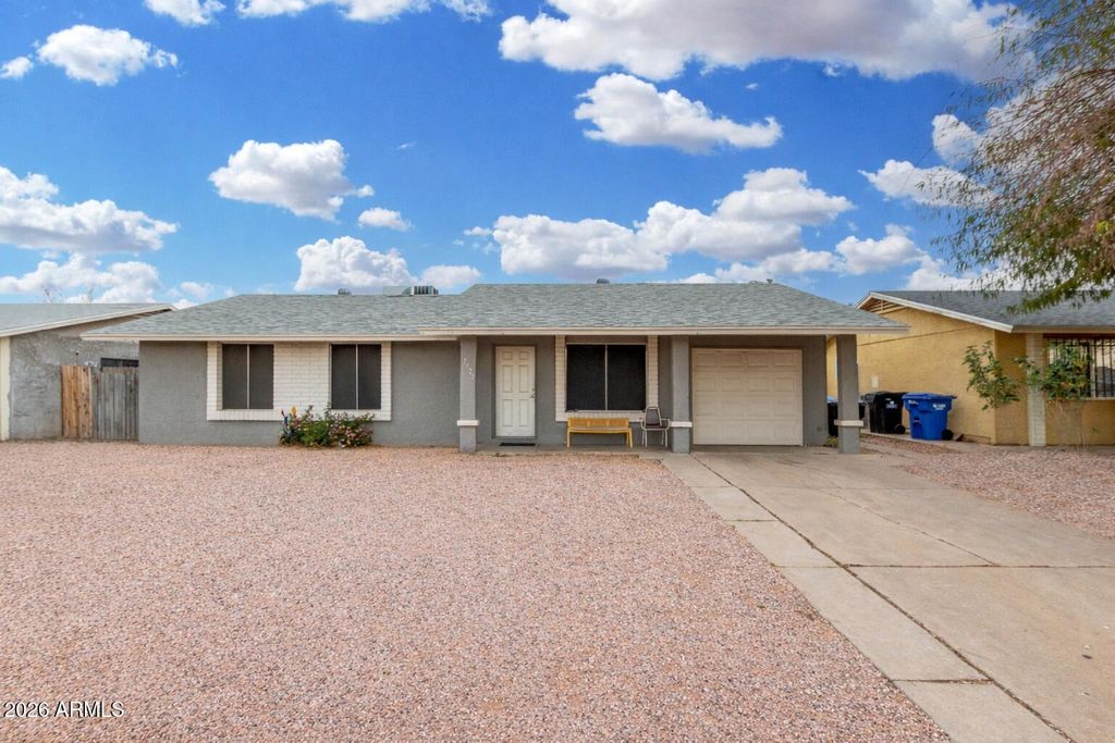 Photo of 7522 W Cheery Lynn Road, Phoenix, AZ 85033 (MLS # 6974697)