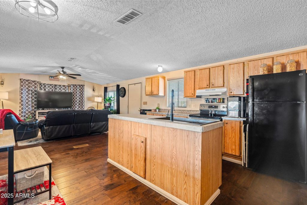 Photo of 2609 W Southern Avenue #214, Tempe, AZ 85282 (MLS # 6870298)