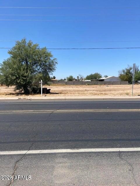 1012 E ROESER Road 27