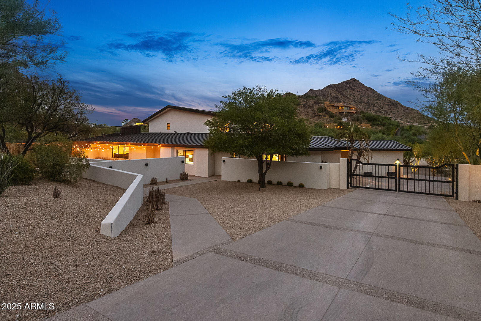 7111 N QUARTZ MOUNTAIN Road