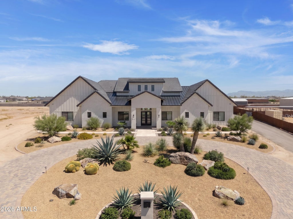 Photo of 774 W Silverdale Road, San Tan Valley, AZ 85143 (MLS # 7049957)