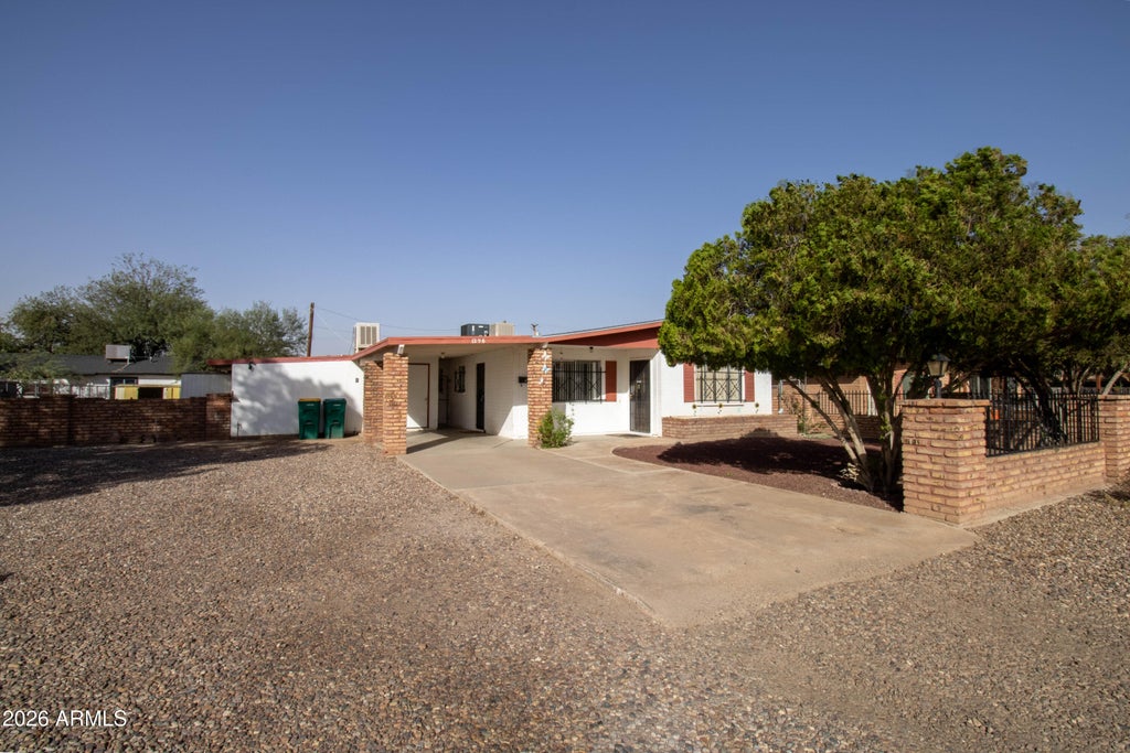 Photo of 1206 N Sunshine Boulevard, Eloy, AZ 85131 (MLS # 7095348)