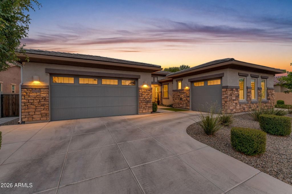 Photo of 24249 S 216th Place, Queen Creek, AZ 85142 (MLS # 7022546)
