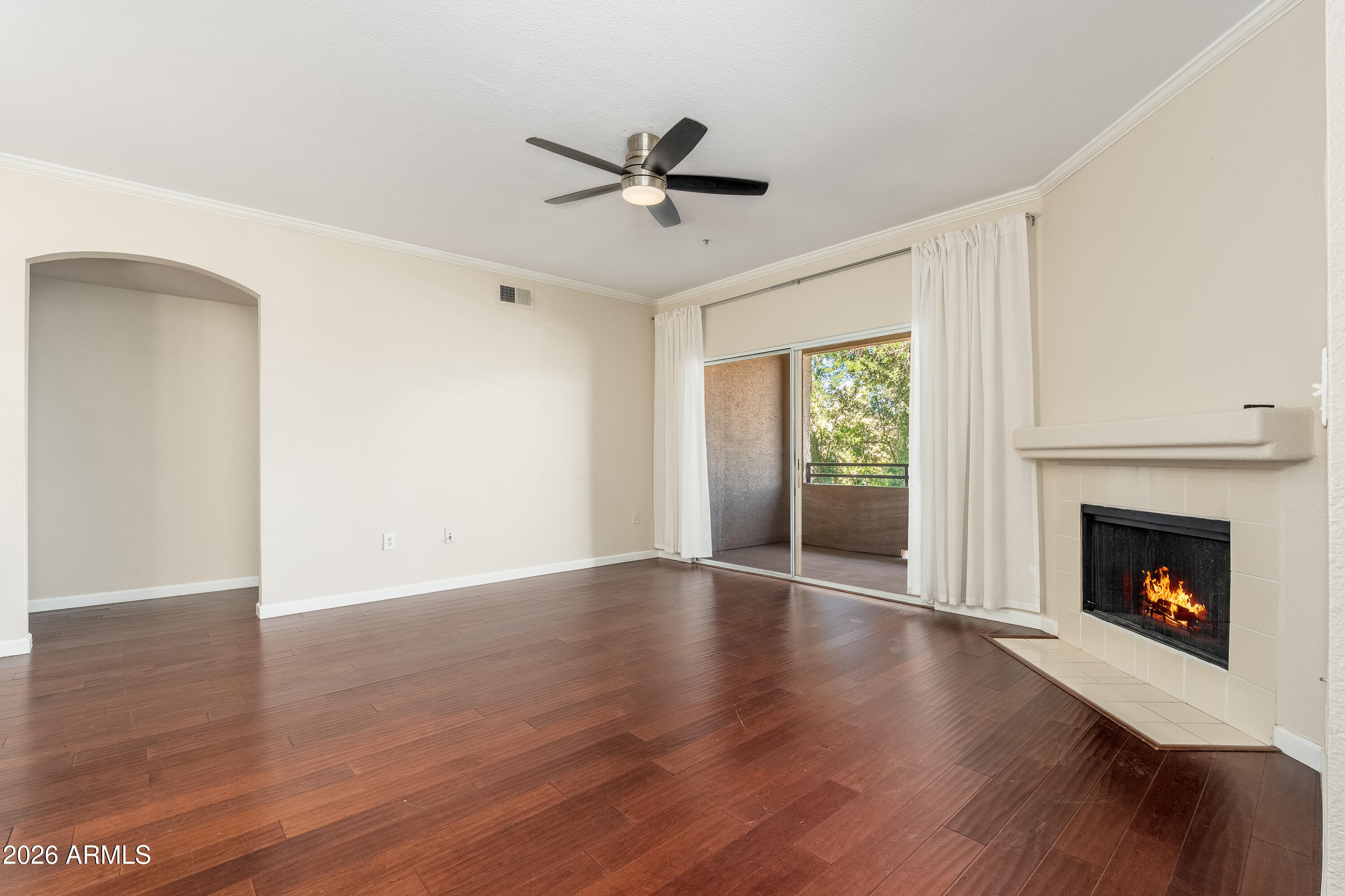 5401 E VAN BUREN Street 3112