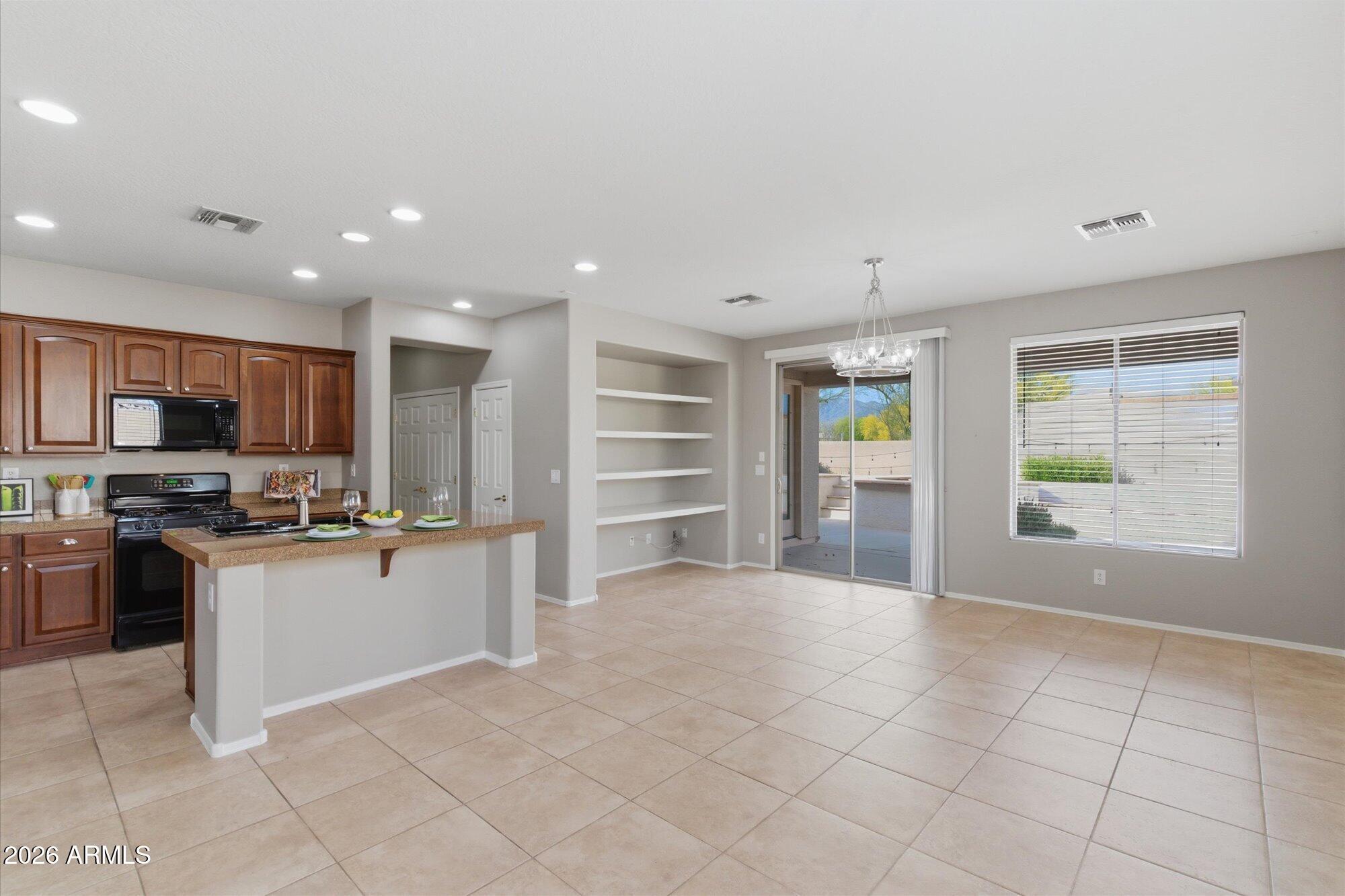 2030 W CLEARVIEW Trail