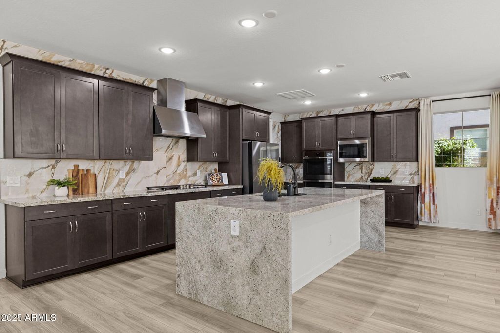 Photo of 1517 E Rakestraw Lane, Gilbert, AZ 85298 (MLS # 6924528)