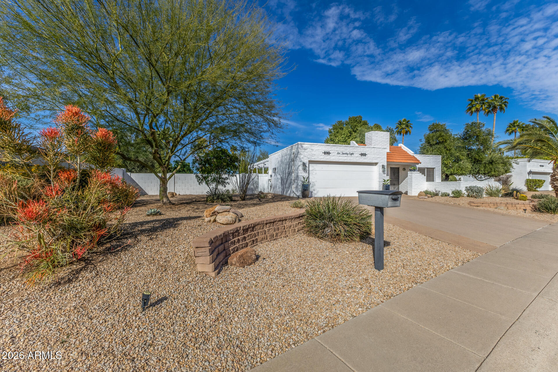 628 E BOCA RATON Road