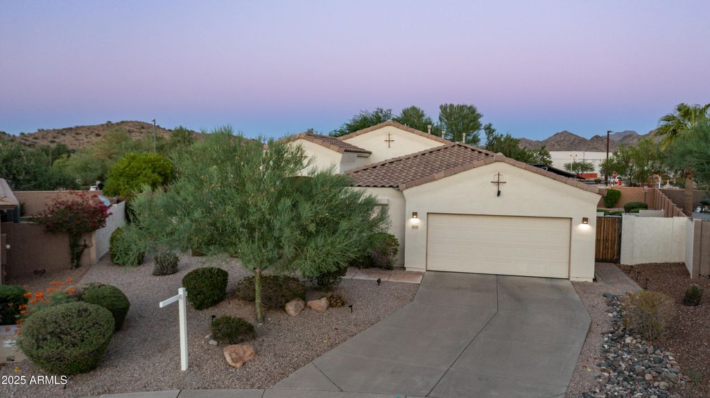 Photo of 18415 W Capistrano Avenue, Goodyear, AZ 85338 (MLS # 6921480)