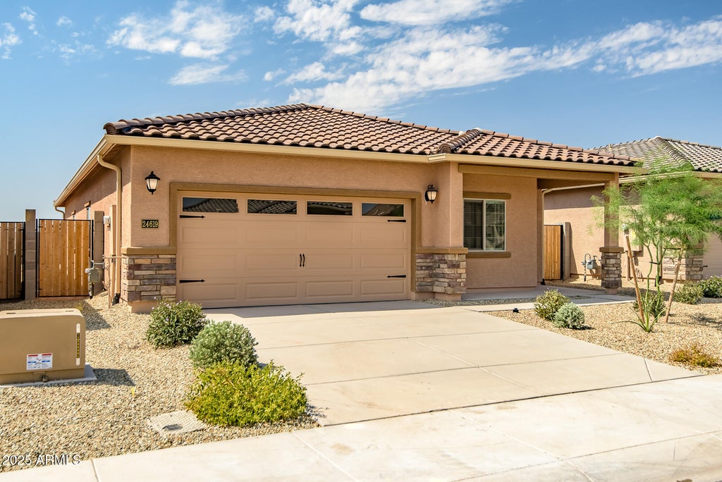Photo of 24641 W St Charles Avenue, Buckeye, AZ 85326 (MLS # 7054014)