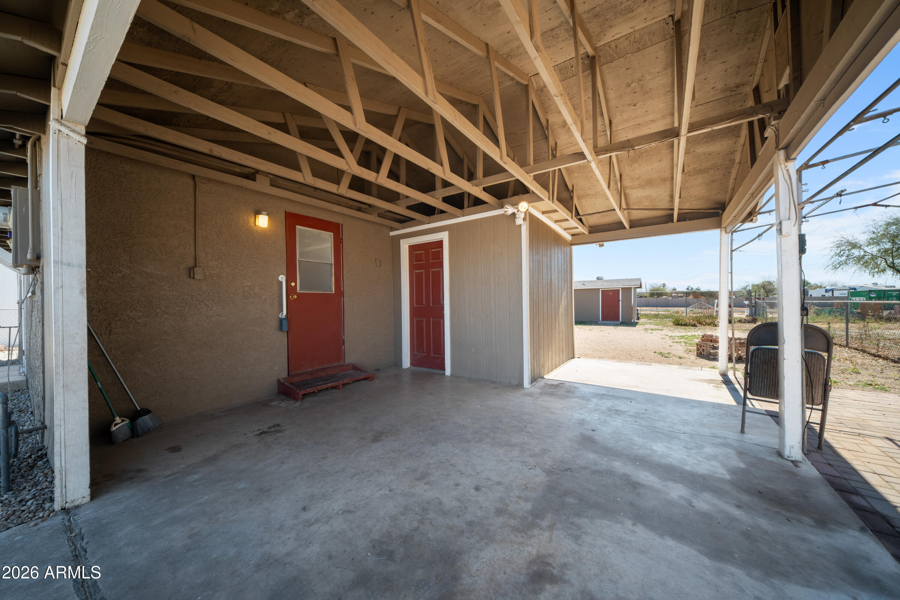 8219 W ROOSEVELT Street