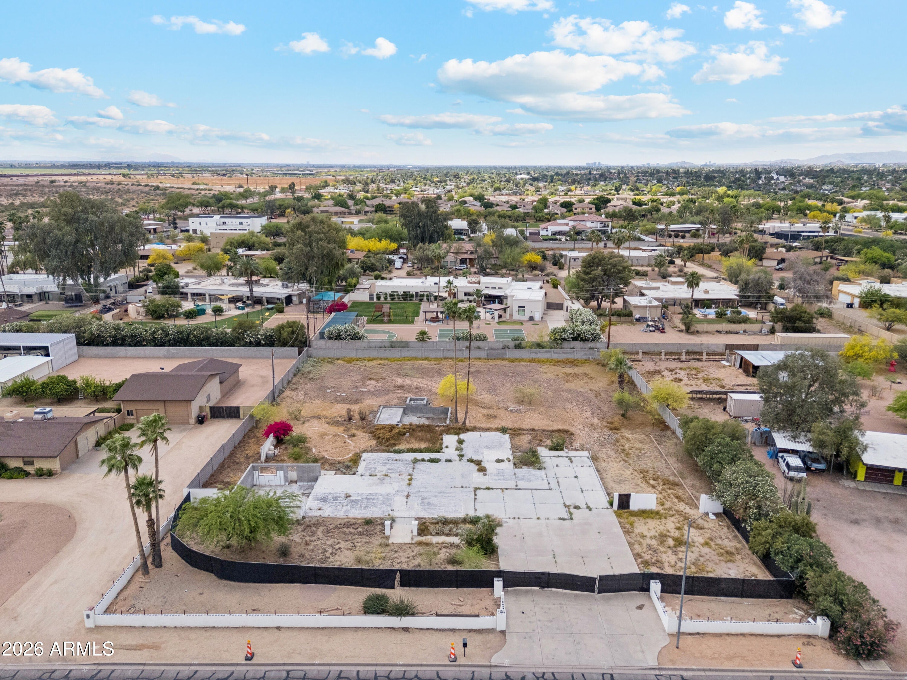 8637 E INDIAN BEND Road 4