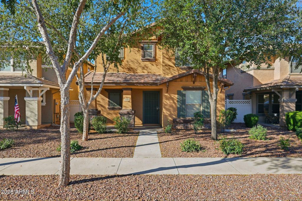 Photo of 1033 S Deerfield Lane, Gilbert, AZ 85296 (MLS # 6967395)
