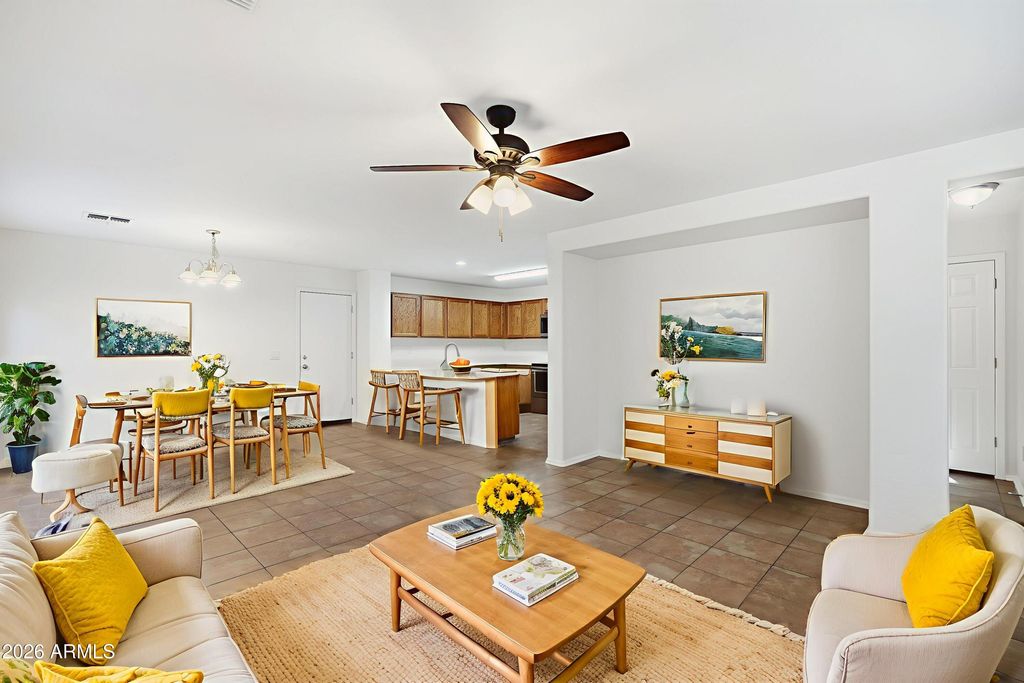 Photo of 1033 S Deerfield Lane, Gilbert, AZ 85296 (MLS # 6967395)