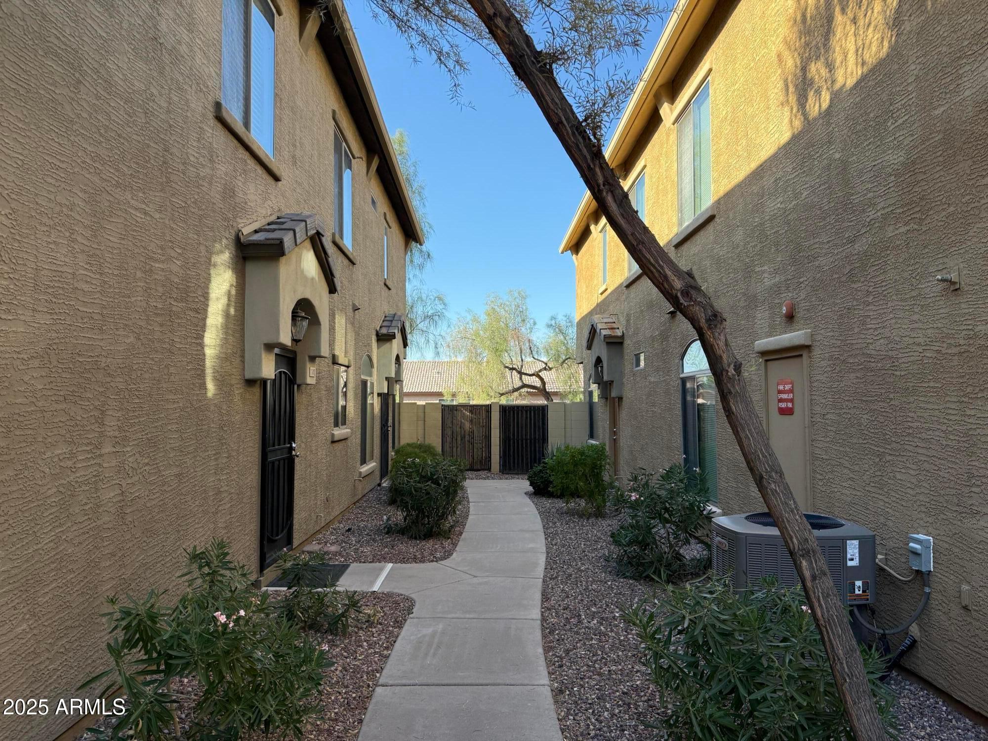 2150 E Bell Road Unit 1138