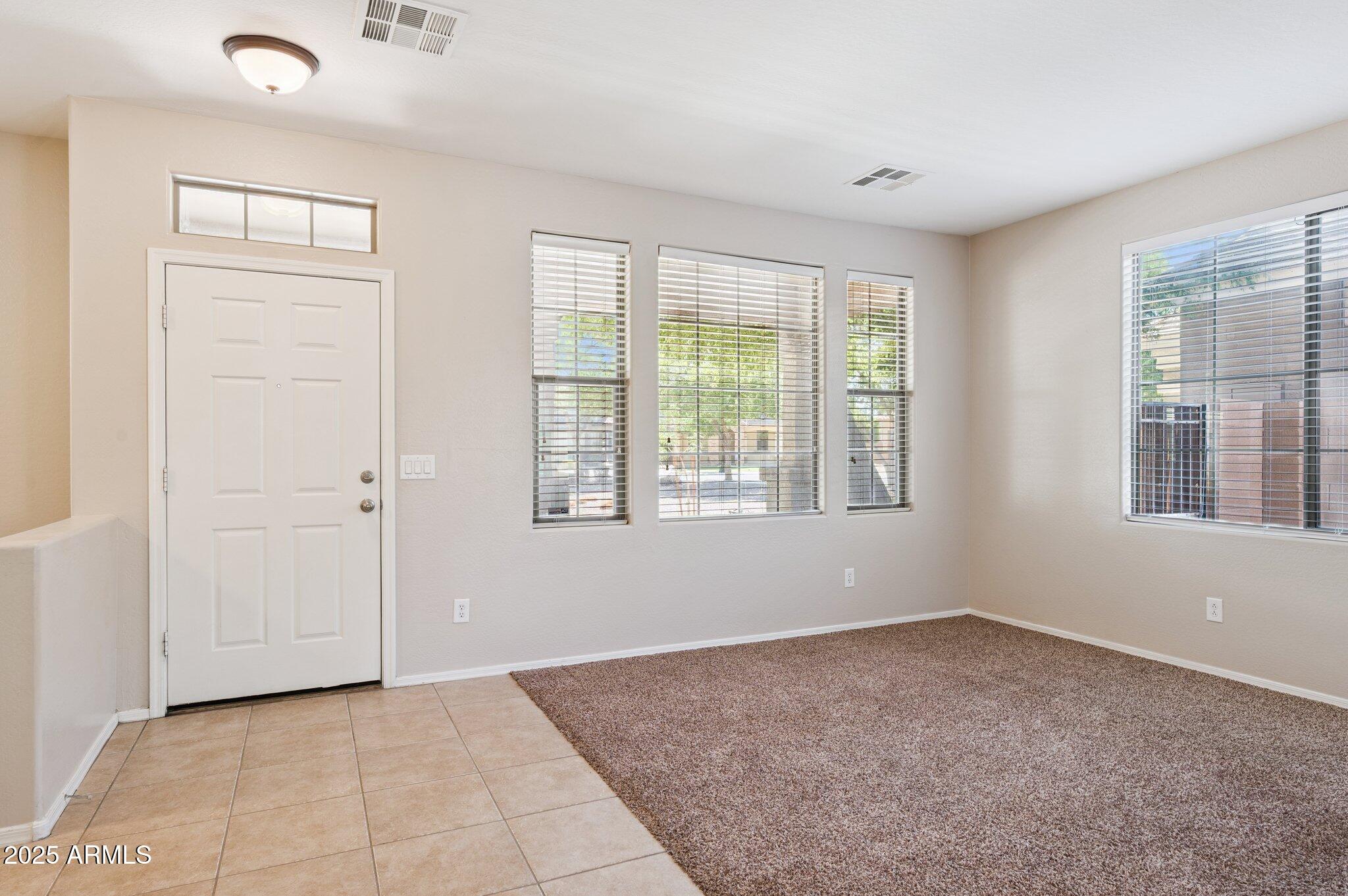 3660 E HYATT Lane