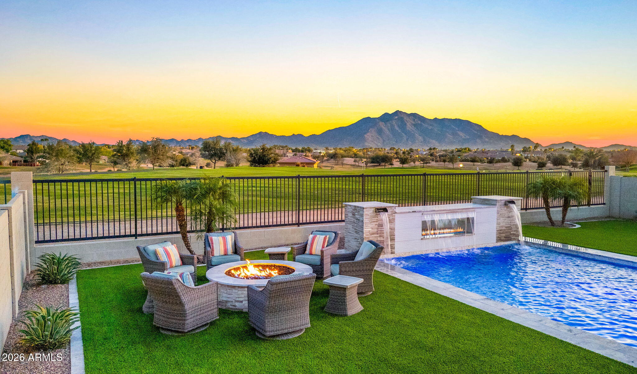 6703 S GIRALDA Avenue