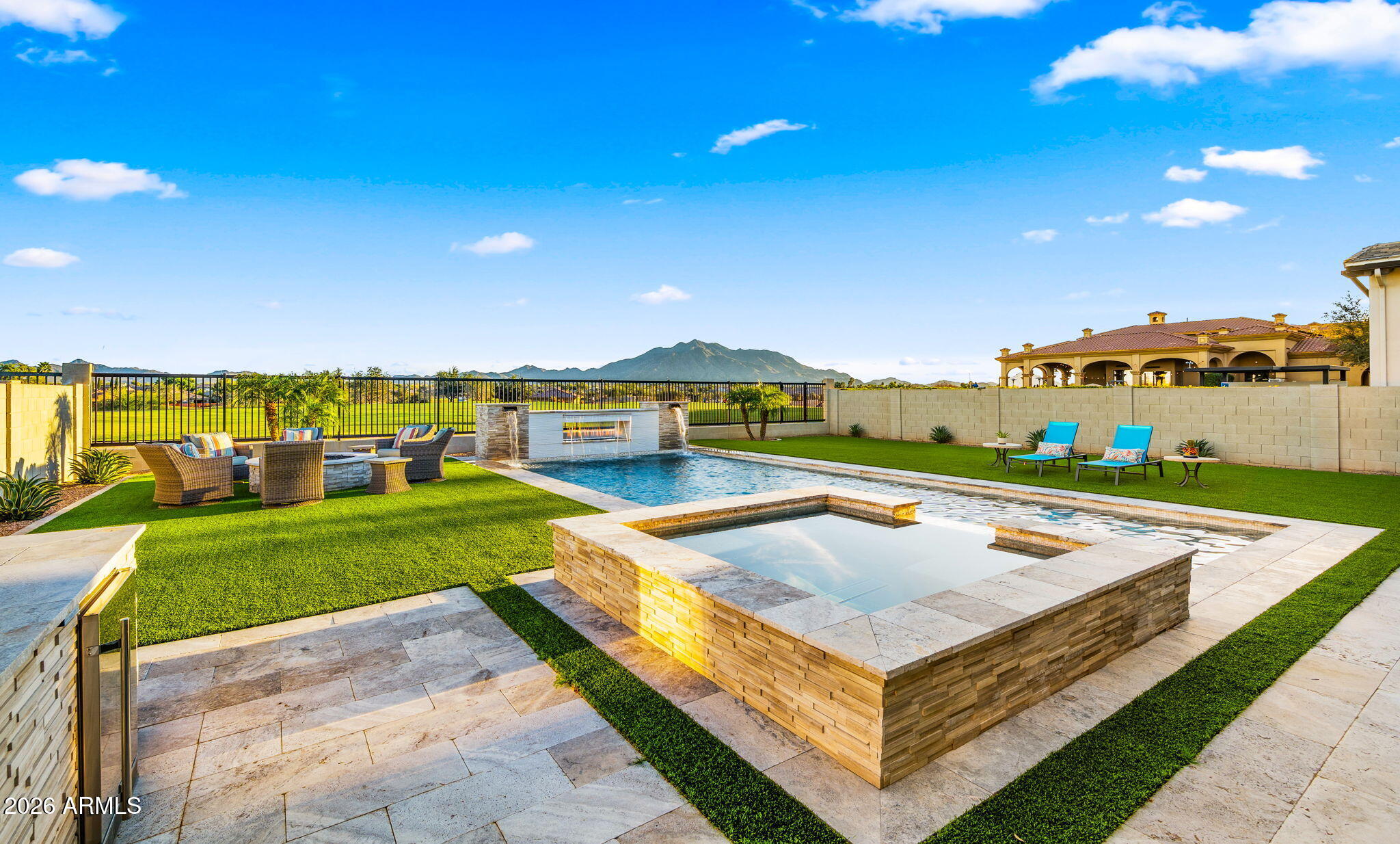 6703 S GIRALDA Avenue