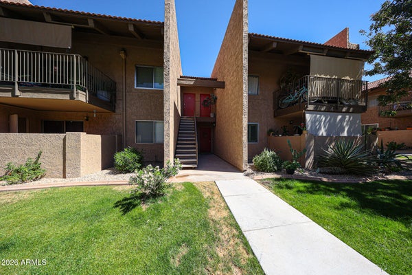 5525 E THOMAS RD UNIT I3, PHOENIX, AZ 85018 - Image 1faeab3bcabdededd324eea2eb684acc/186864366
