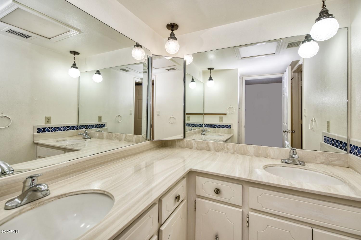 TOWN & COUNTRY ESTATES UNIT 6 - Residential