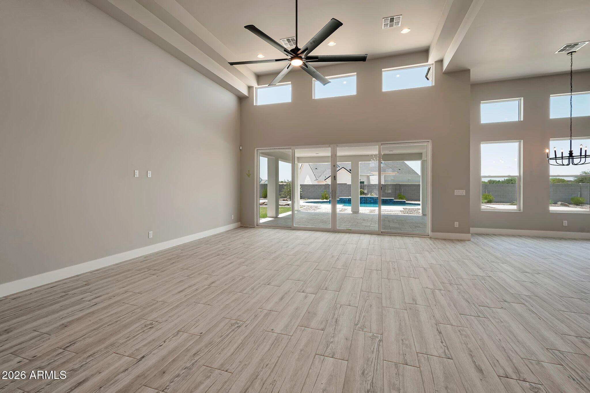 SONTERRA - Residential