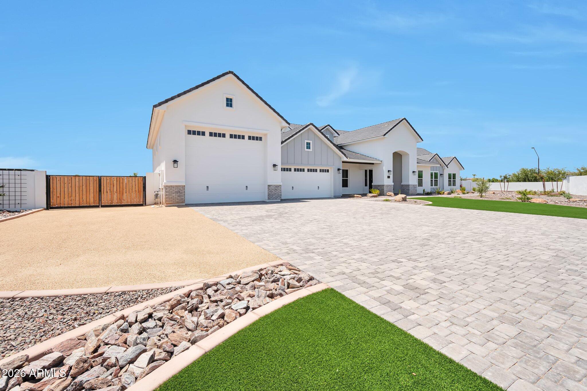 SONTERRA - Residential