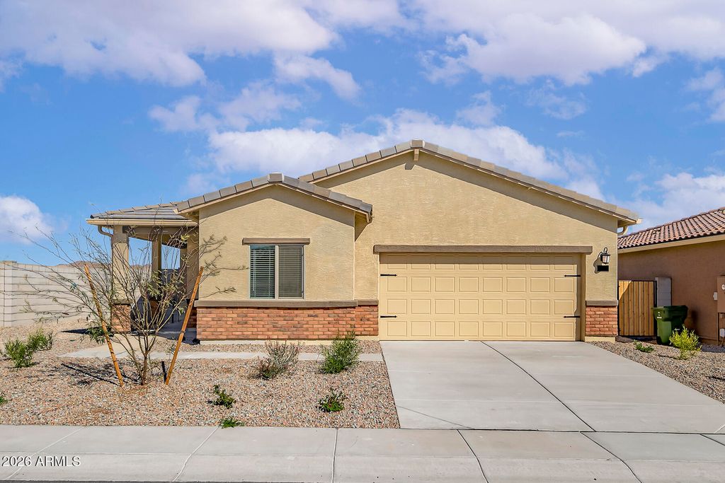 Photo of 610 W Red Hawk Court, Casa Grande, AZ 85122 (MLS # 6969205)