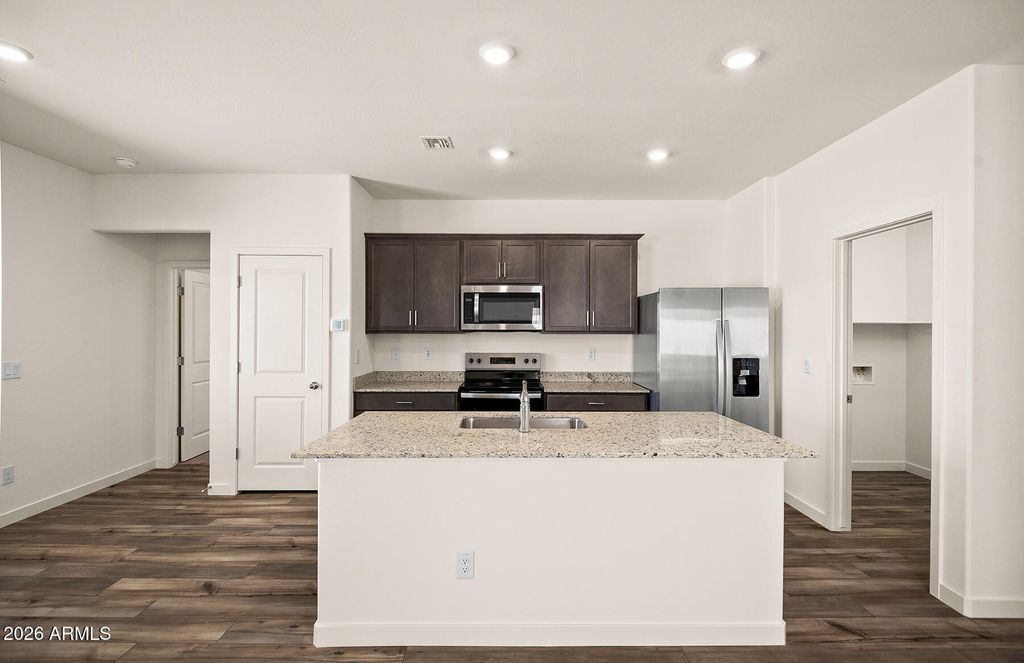 Photo of 610 W Red Hawk Court, Casa Grande, AZ 85122 (MLS # 6969205)