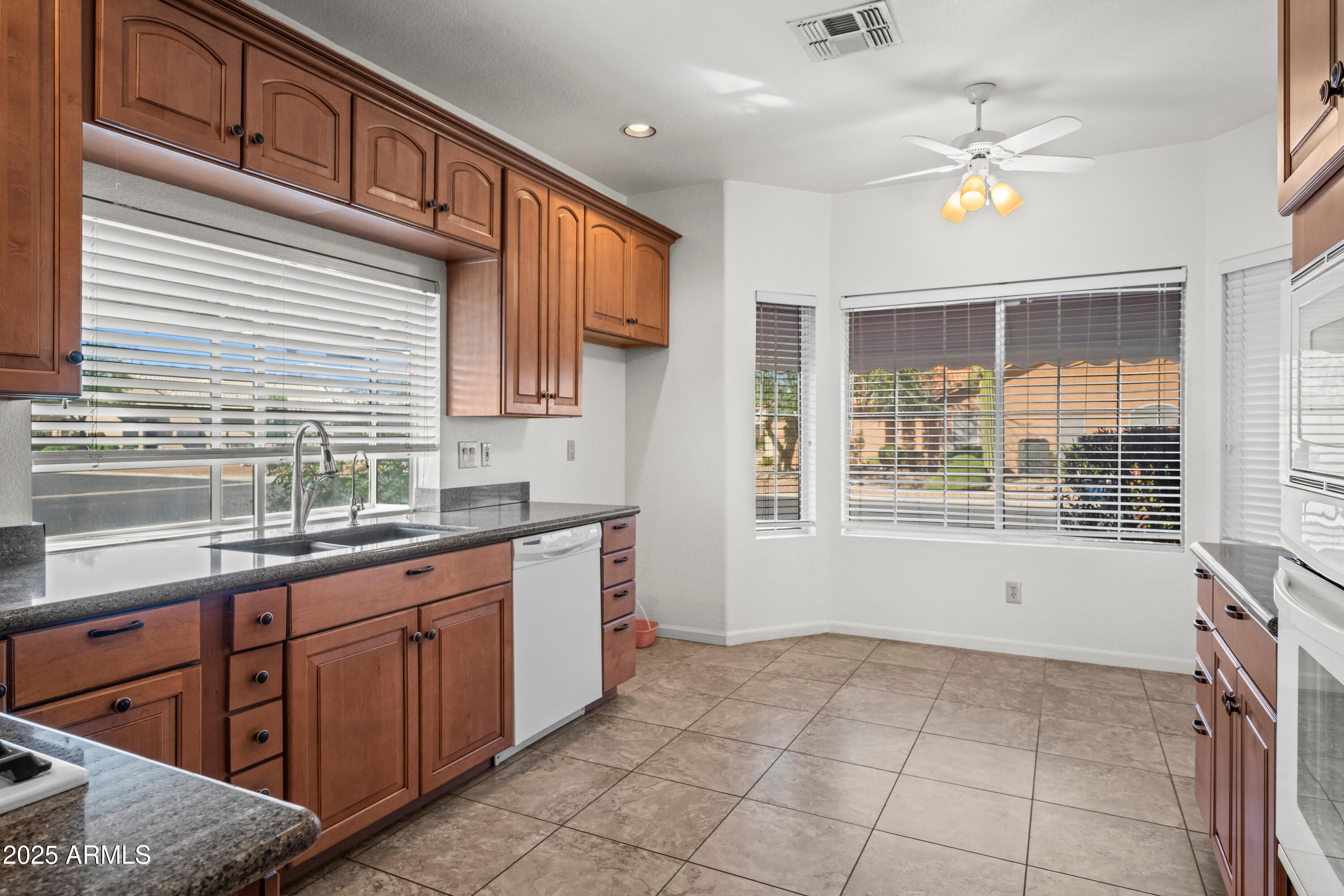 24613 S ONTARIO Drive