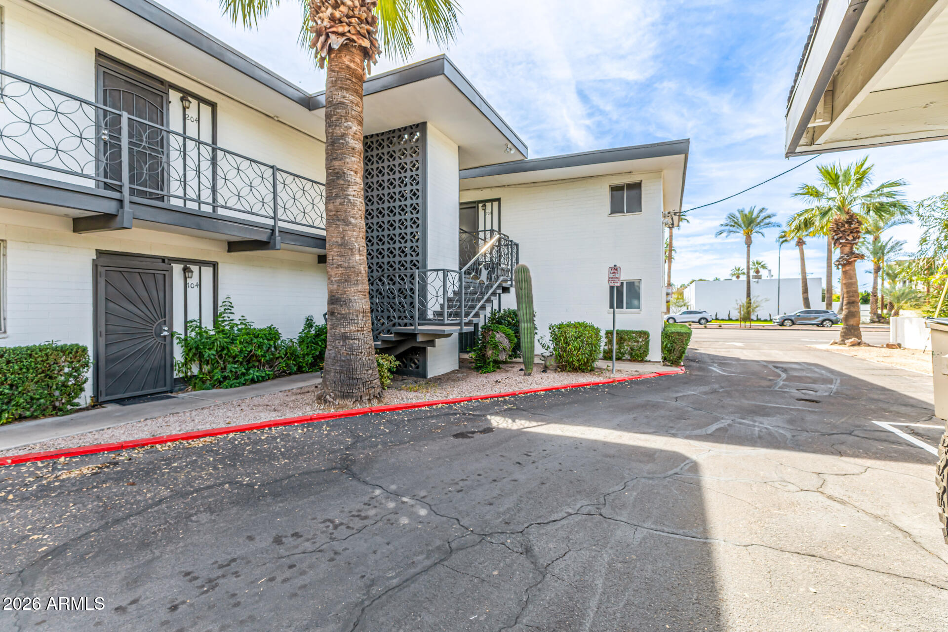 3242 E CAMELBACK Road 102