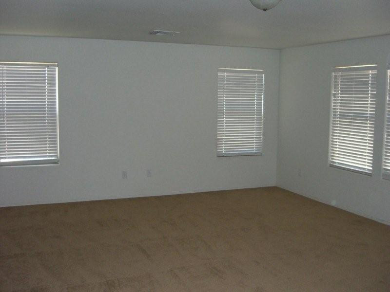 6907 S Emerald Place