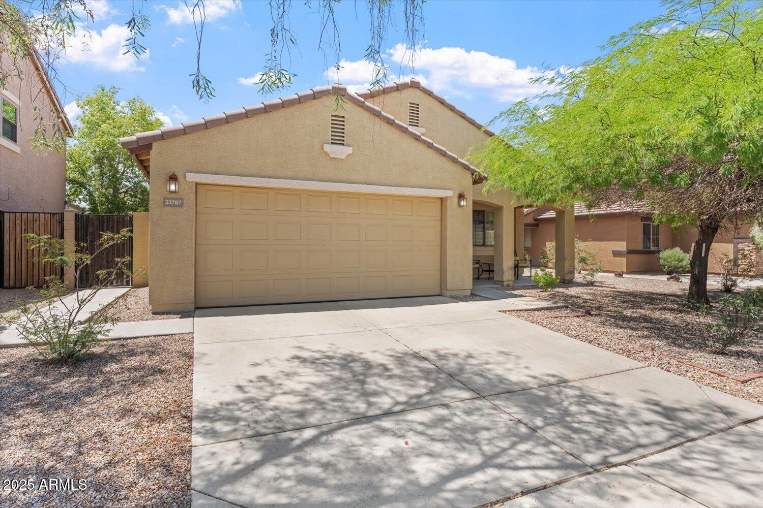 23787 W YAVAPAI Street