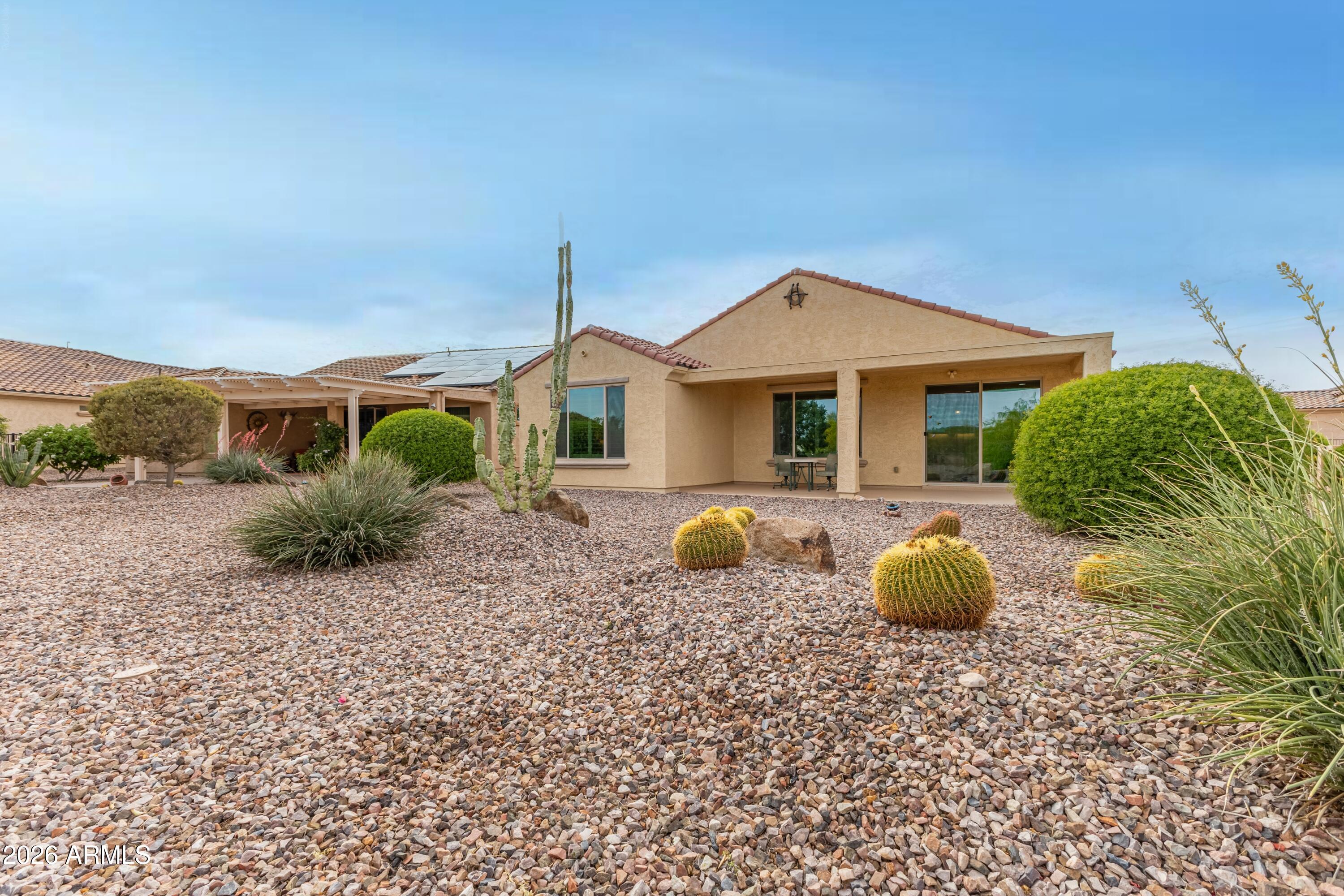 3877 N SMITHSONIAN Drive