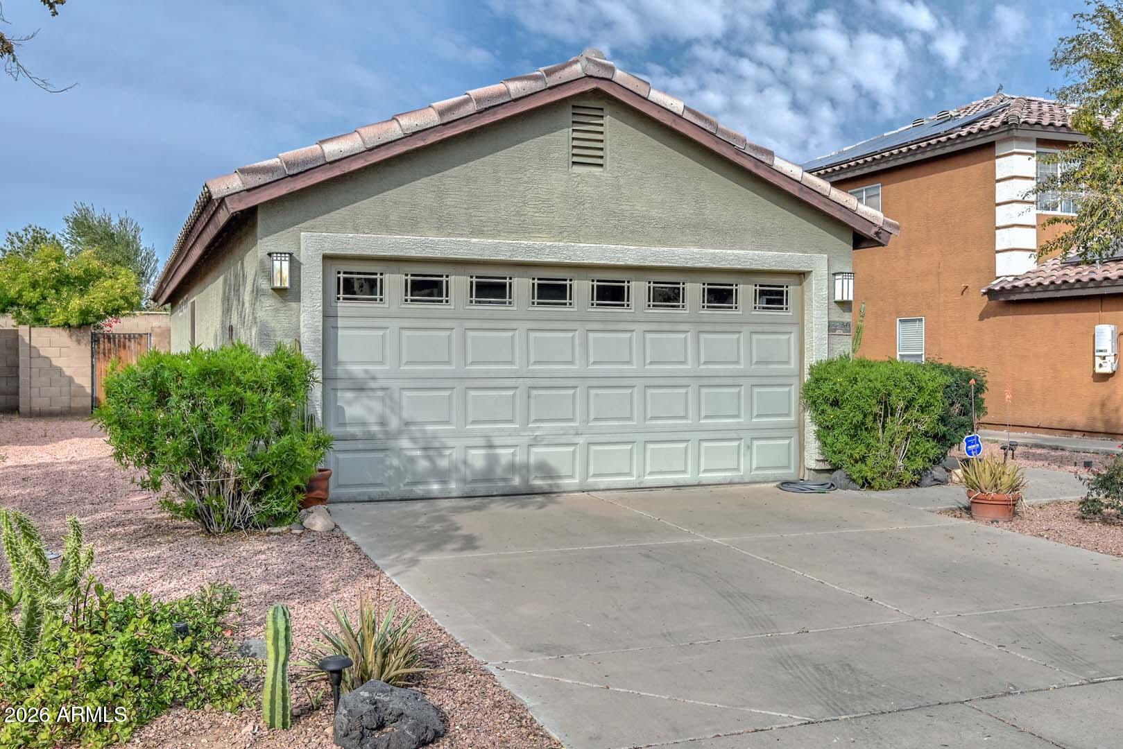 12230 W CORRINE Drive