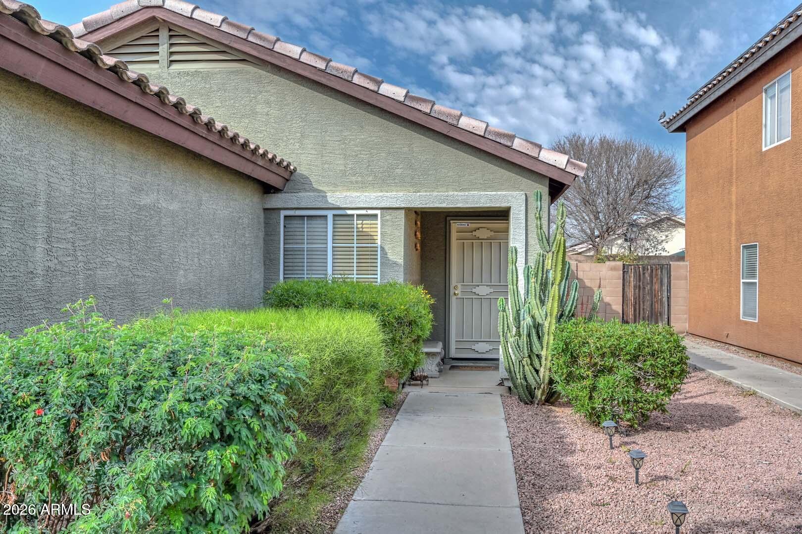 12230 W CORRINE Drive