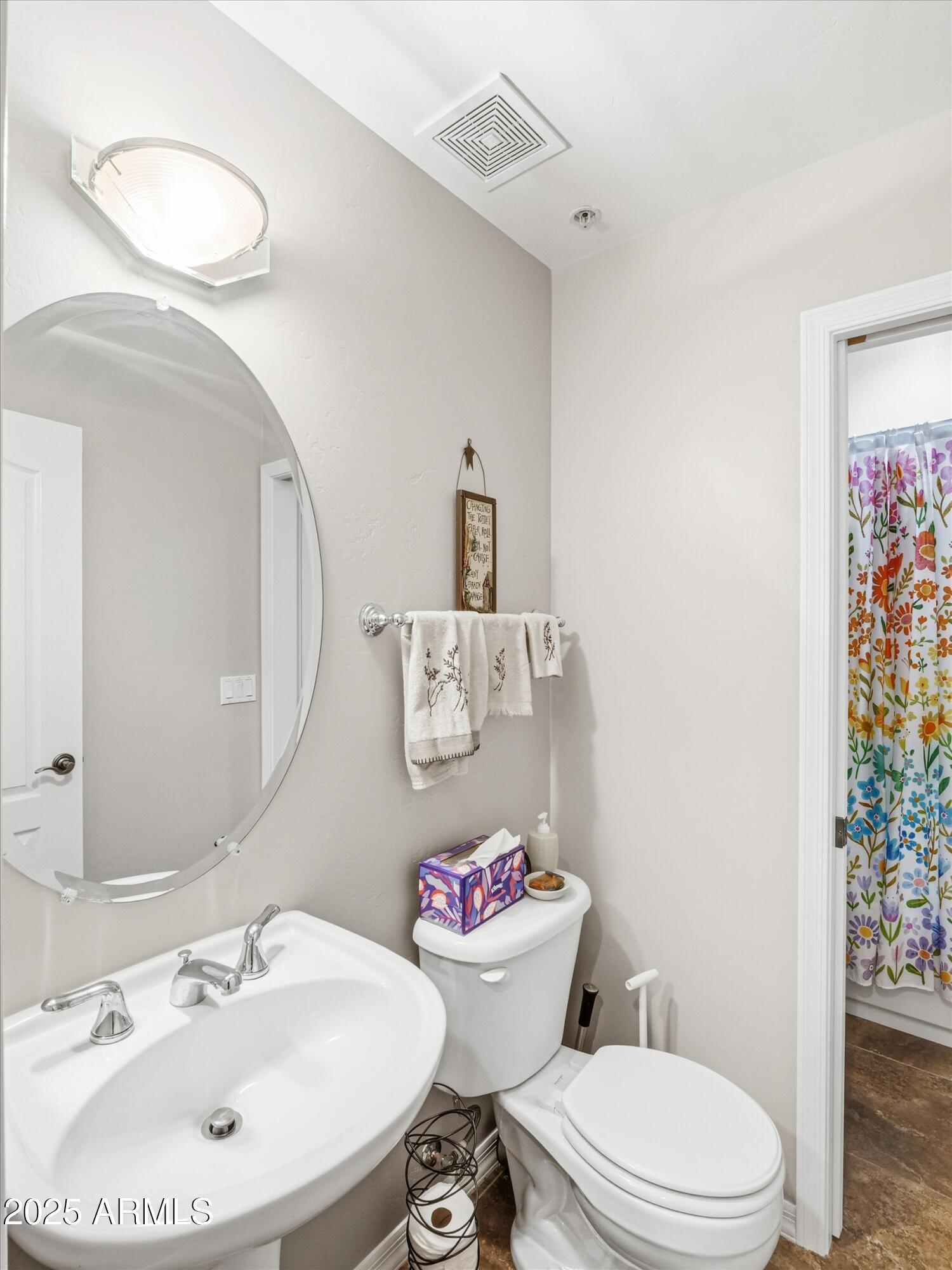 SAGUARO RIDGE CONDOMINIUMS - Residential