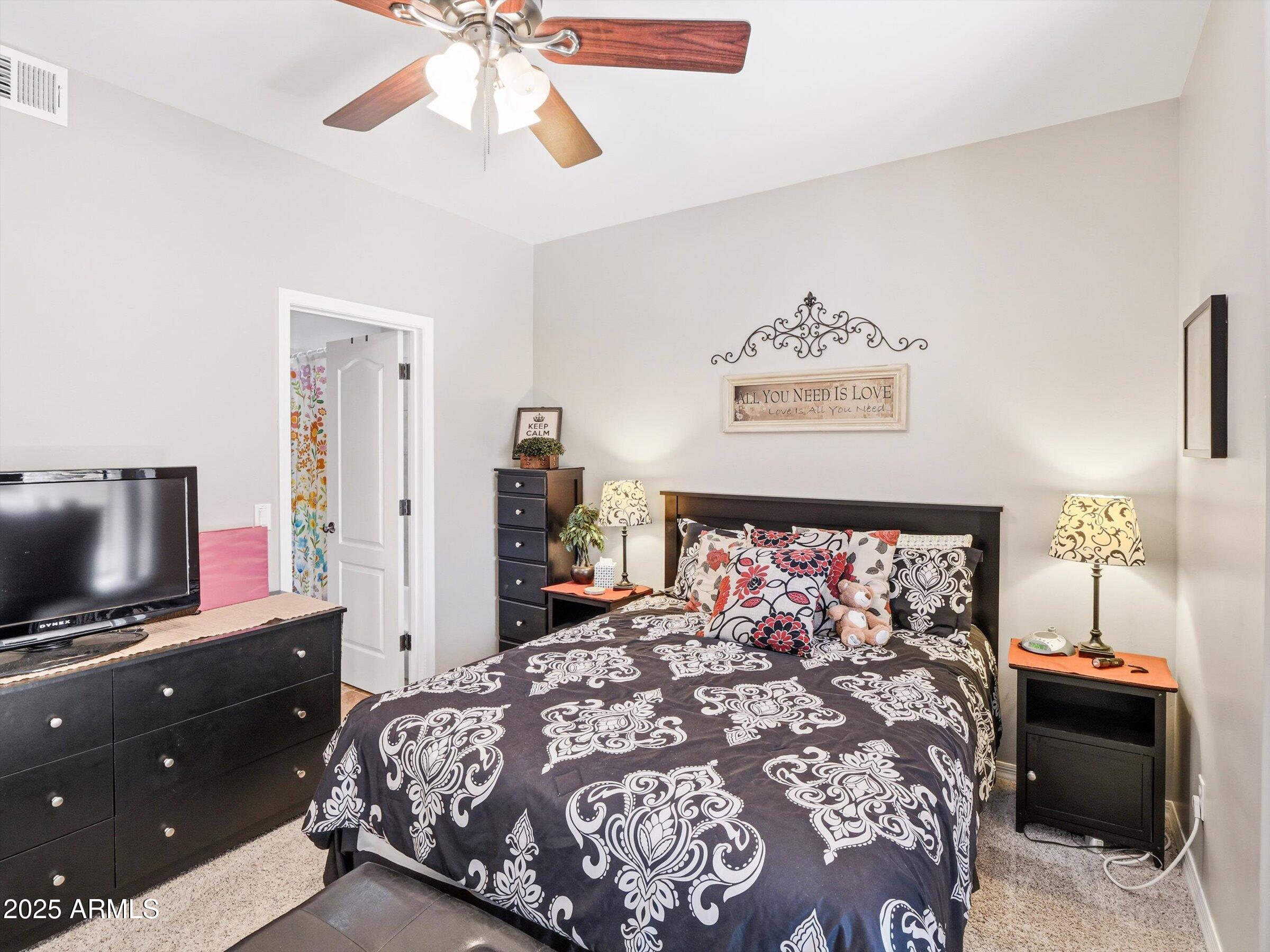 SAGUARO RIDGE CONDOMINIUMS - Residential