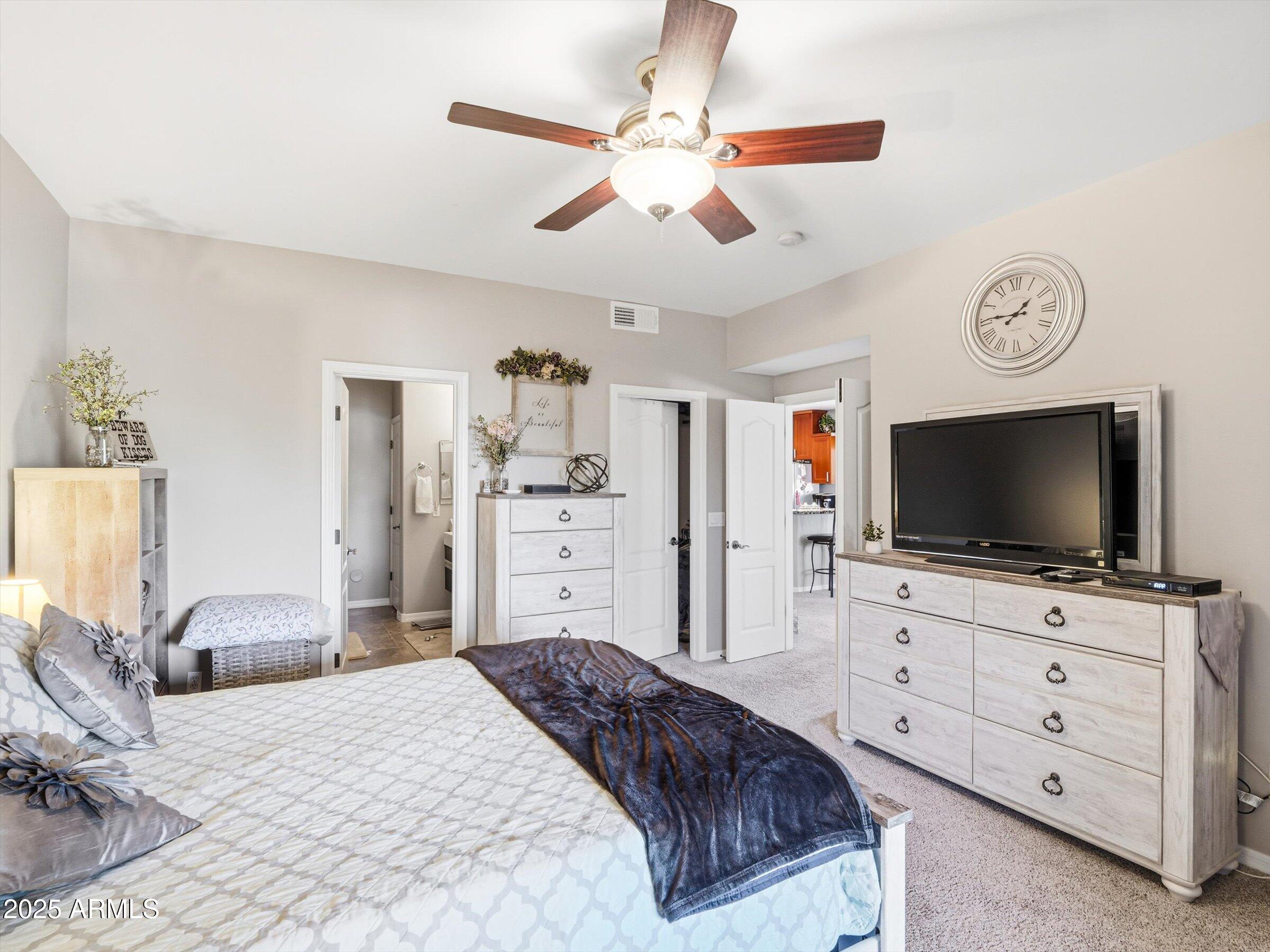 SAGUARO RIDGE CONDOMINIUMS - Residential