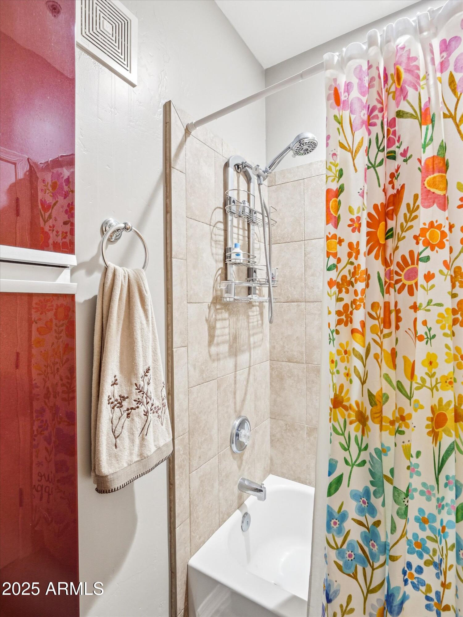 SAGUARO RIDGE CONDOMINIUMS - Residential