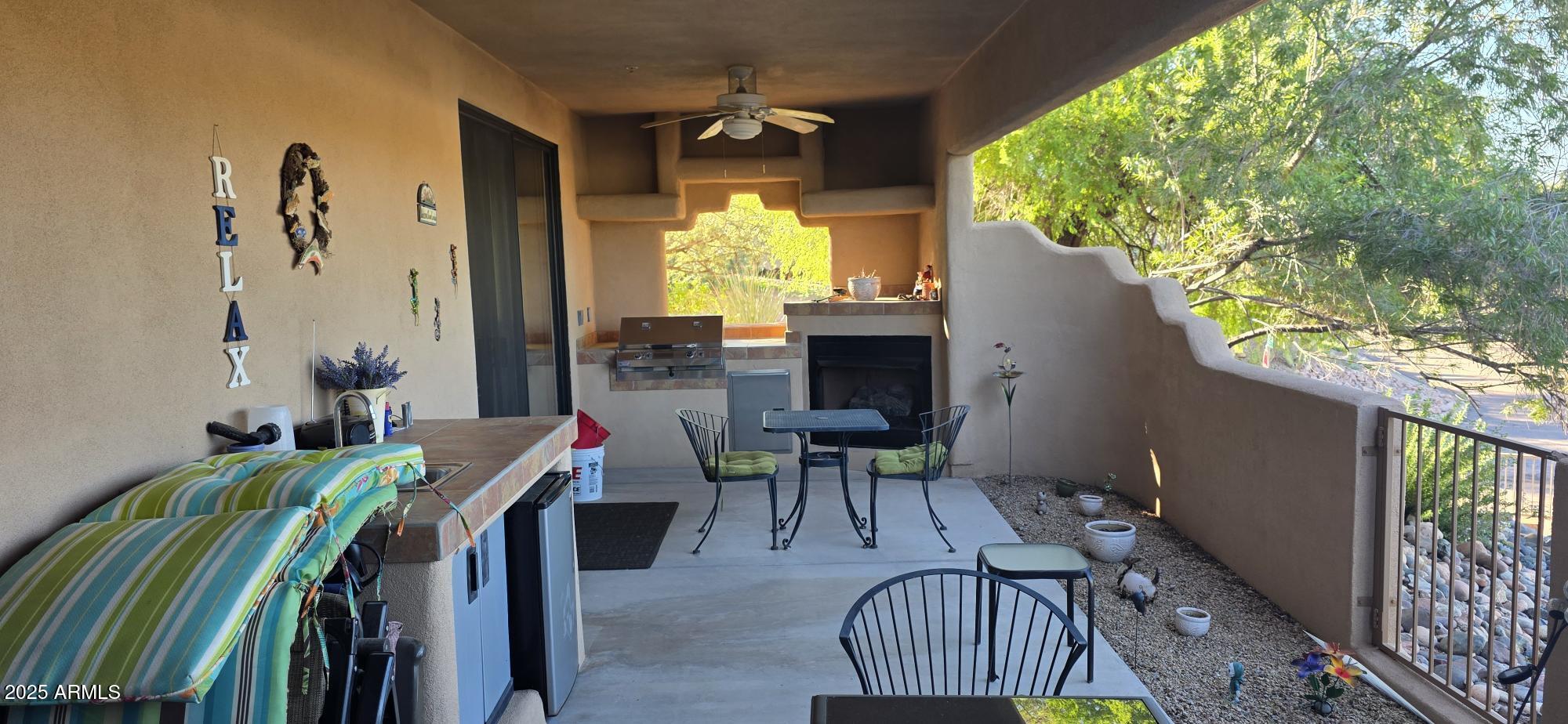 SAGUARO RIDGE CONDOMINIUMS - Residential