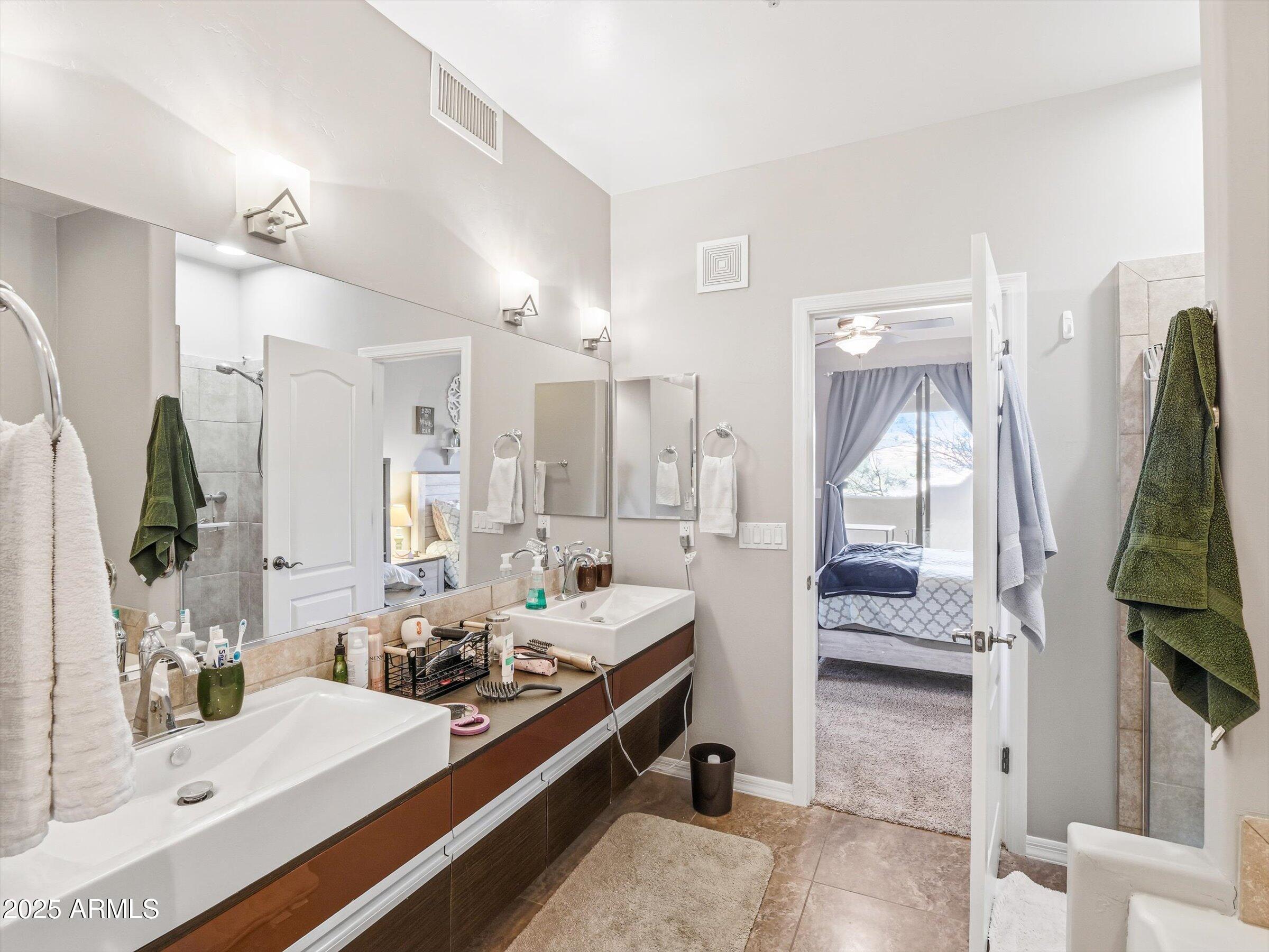 SAGUARO RIDGE CONDOMINIUMS - Residential